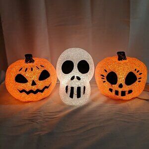 Seasons Melted Plastic Halloween 3 Lot Pumpkin Skull Jack-o-Lantern 19348 19310A